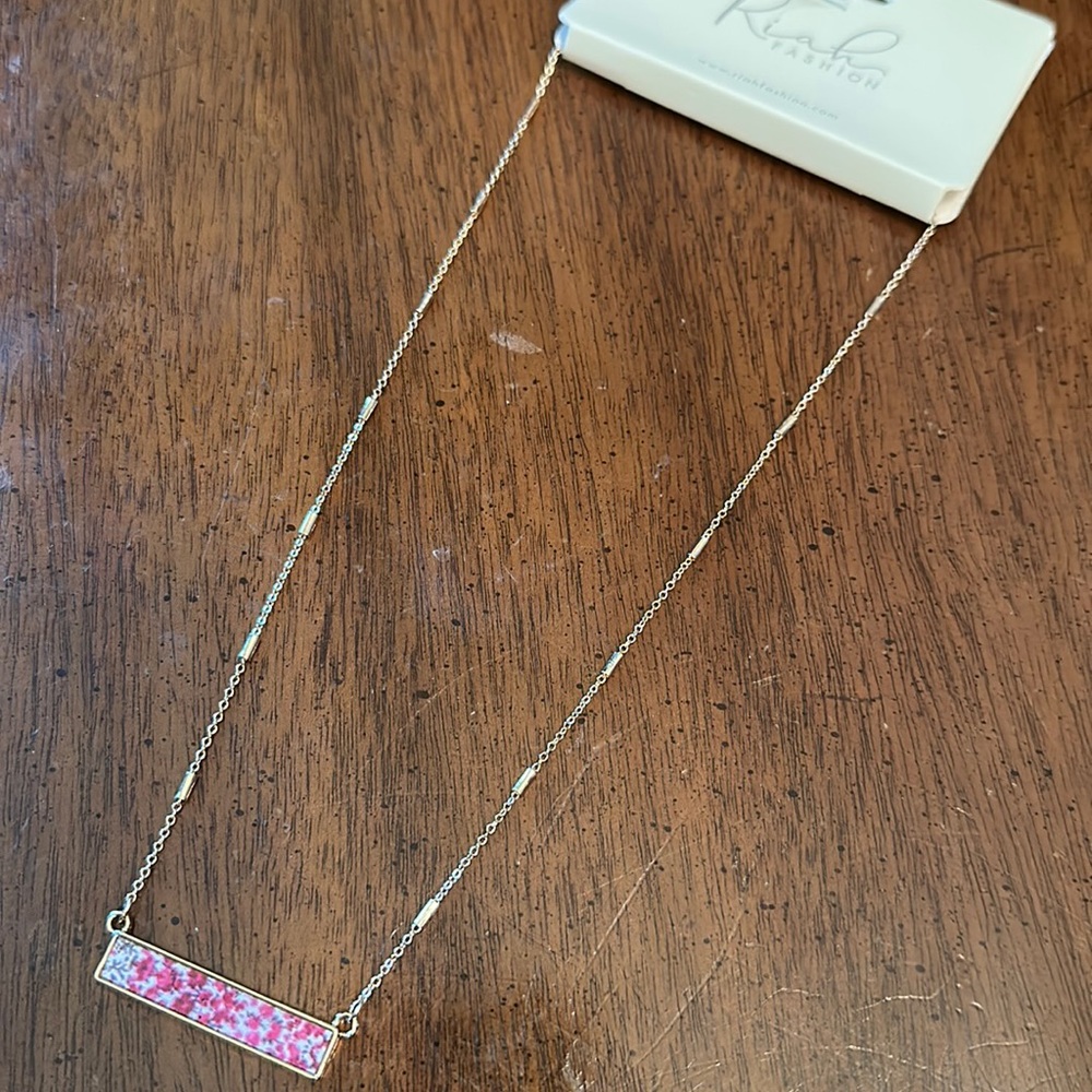 Pink And White Floral Bar Pendant Necklace